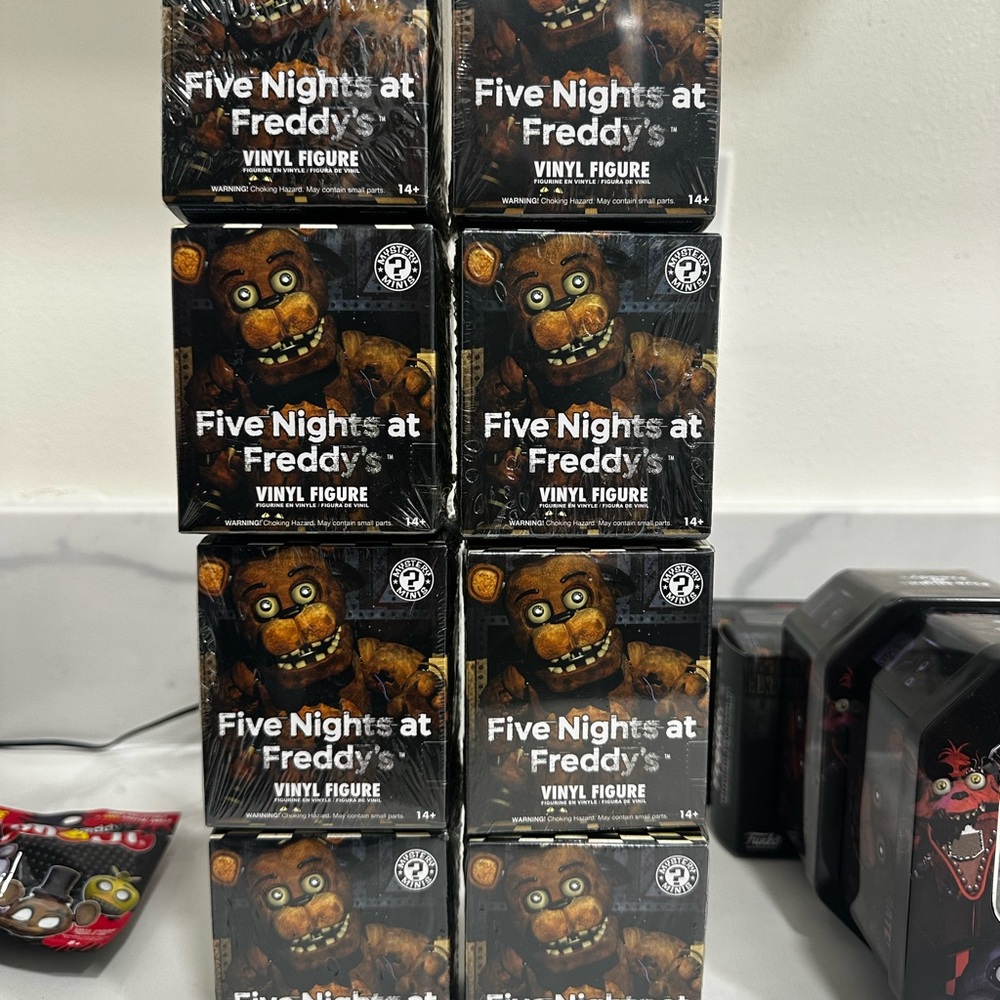 FNAF Vinyl Figures “ HARD TO FIND”